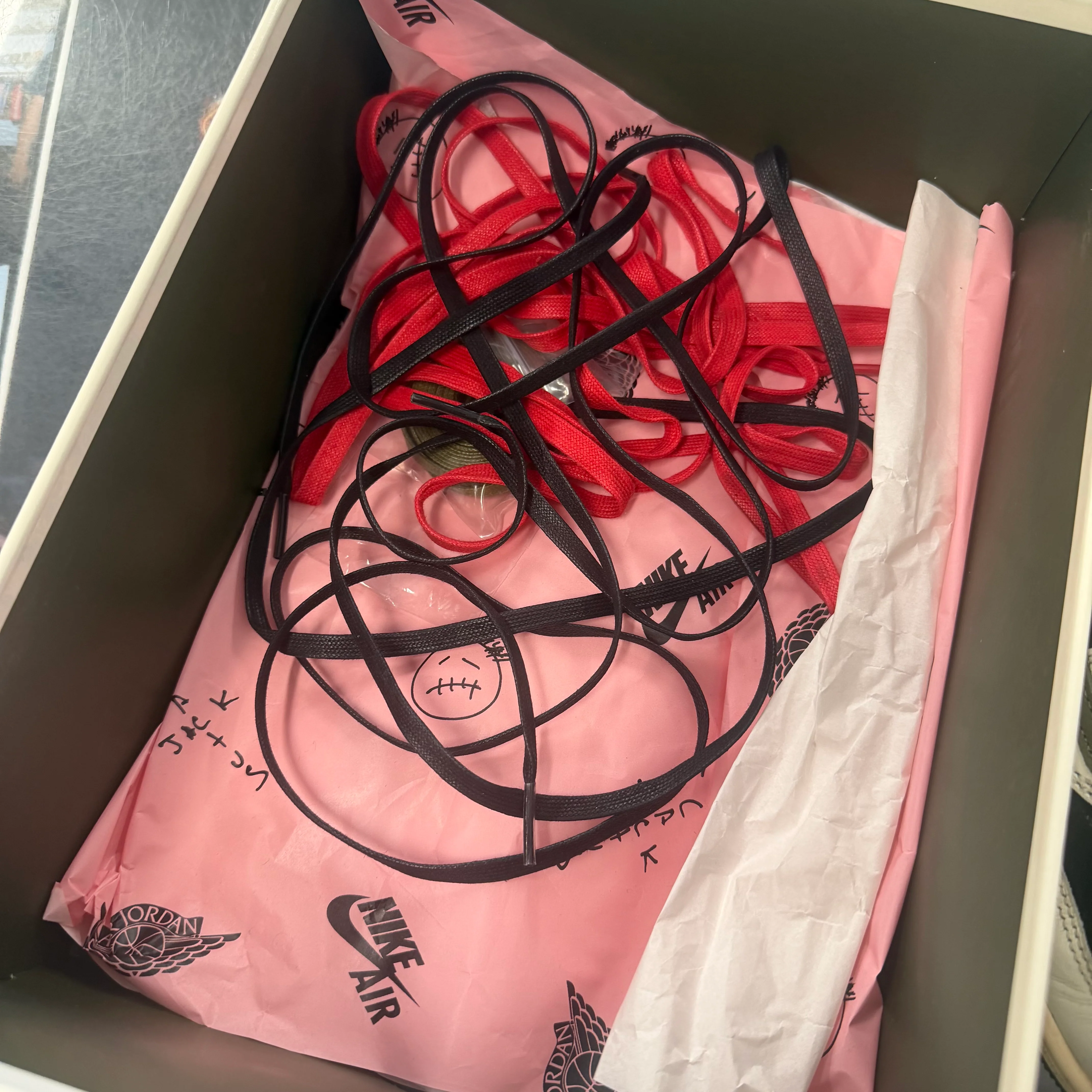 Jordan 1 retro low Travis Scott olive (women’s) U9W - Image 6